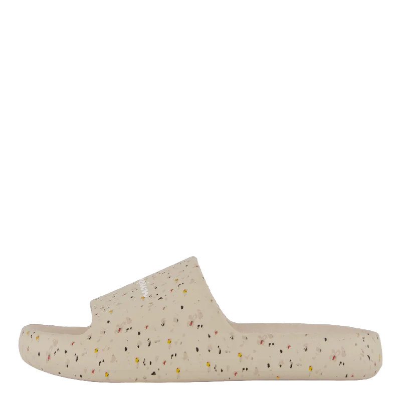 Soft Slipper Slide Sand