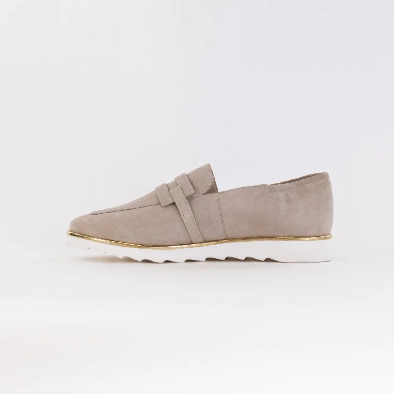 Ara Laura Loafer (Women's) - Sand Suede