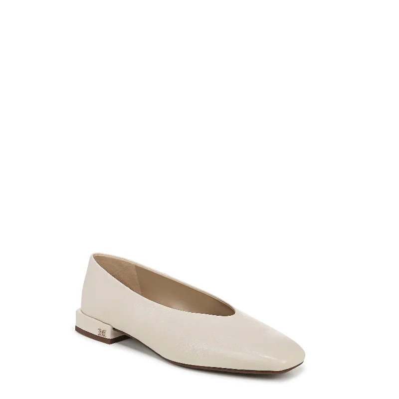 KASEY SQUARE TOE BALLET FLAT