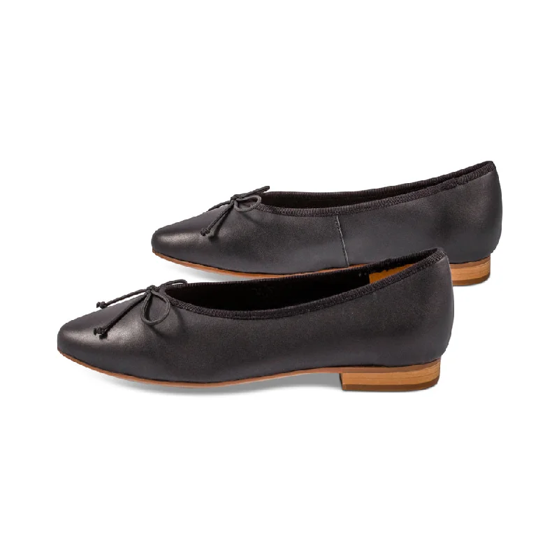 Polina Black Leather S24